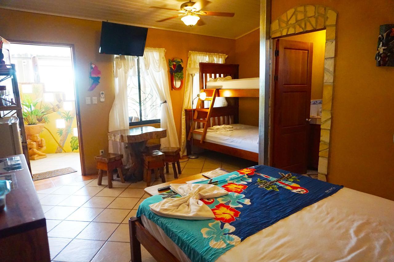 Cabinas Jimenez Пуэрто-Хименес Экстерьер фото